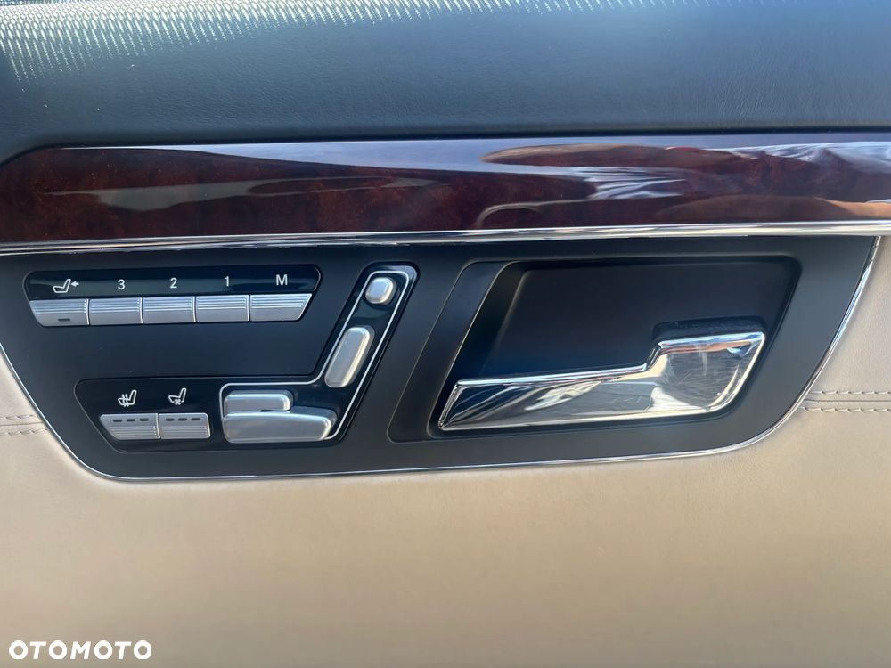 Mercedes-Benz Klasa S 500 4-Matic - 14
