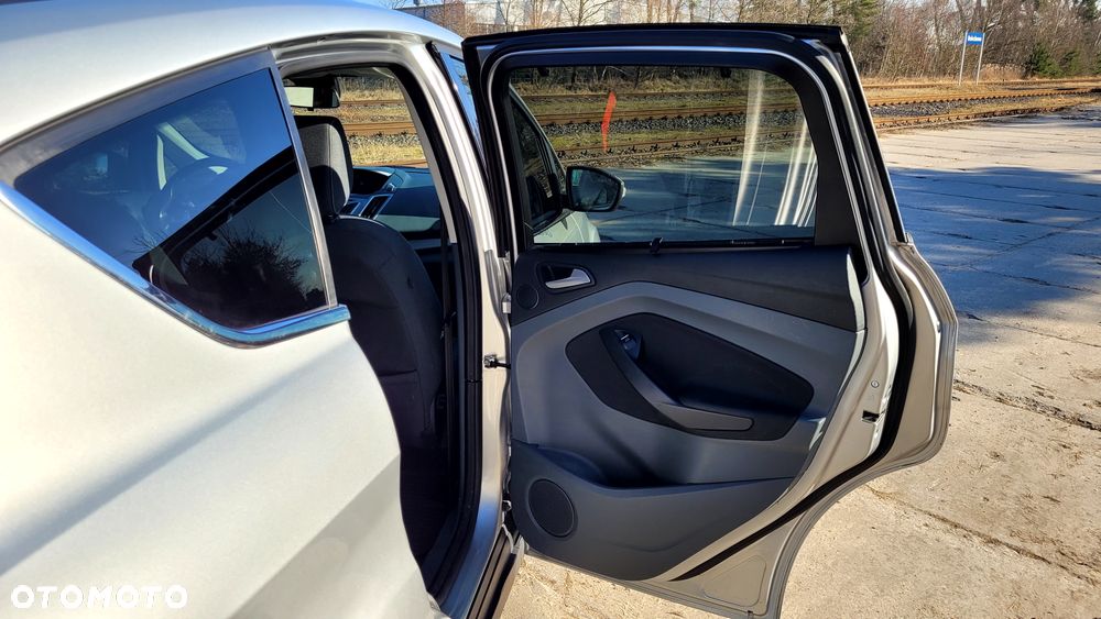Ford C-MAX - 11