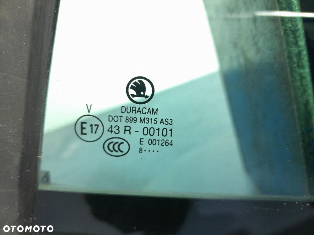 SKODA KODIAQ I SZYBA DRZWI TYŁ TYLNA LEWA MAŁA 18R 565845215 - 2