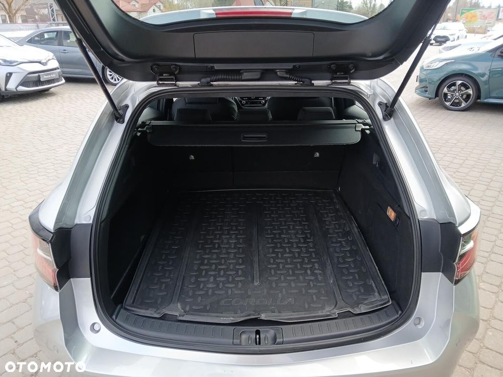 Toyota Corolla 2.0 Hybrid Comfort - 14