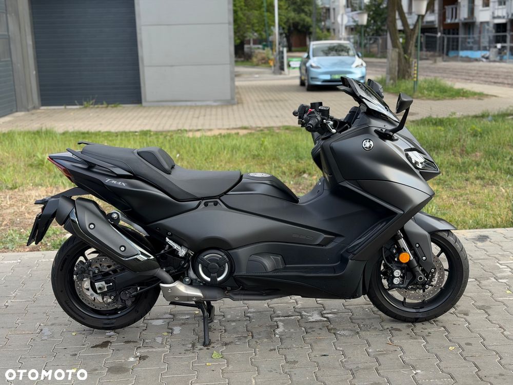 Yamaha Tmax - 8
