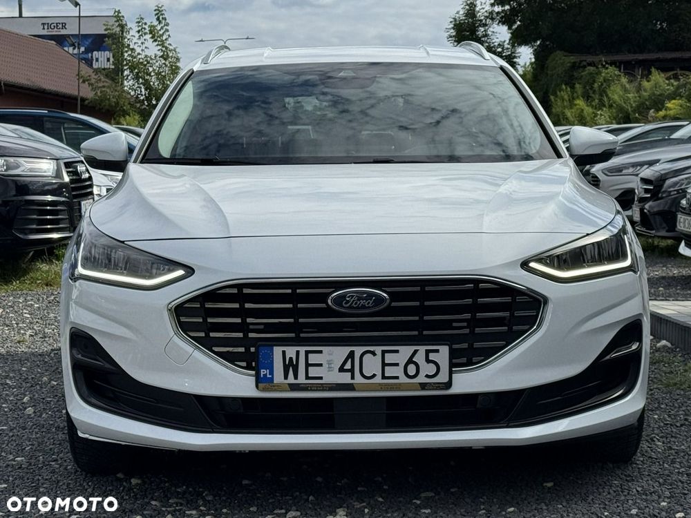 Ford Focus 1.0 EcoBoost Hybrid TITANIUM EDITION - 3