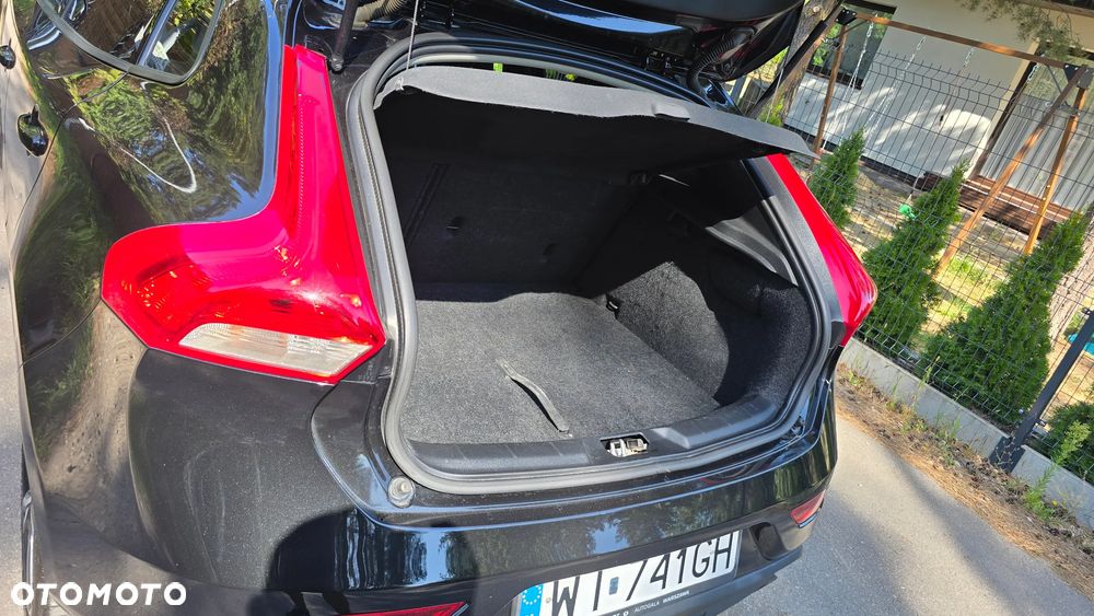 Volvo V40 T4 Drive-E Momentum - 18