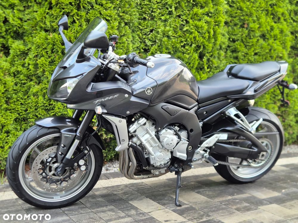 Yamaha FZ - 5