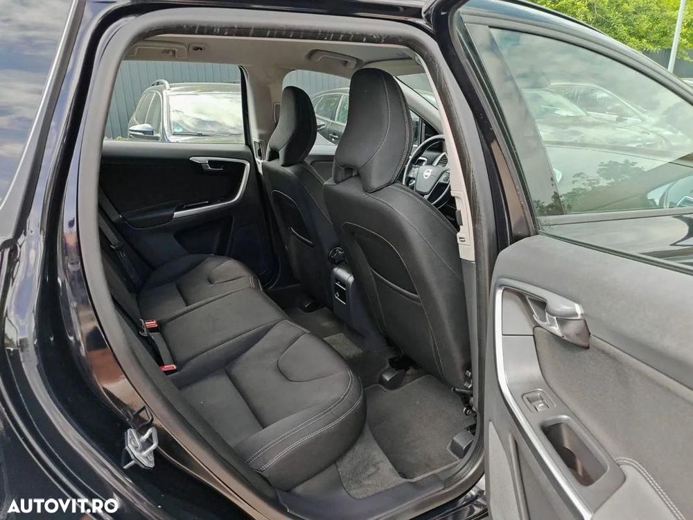 Volvo XC 60 D3 Kinetic - 7