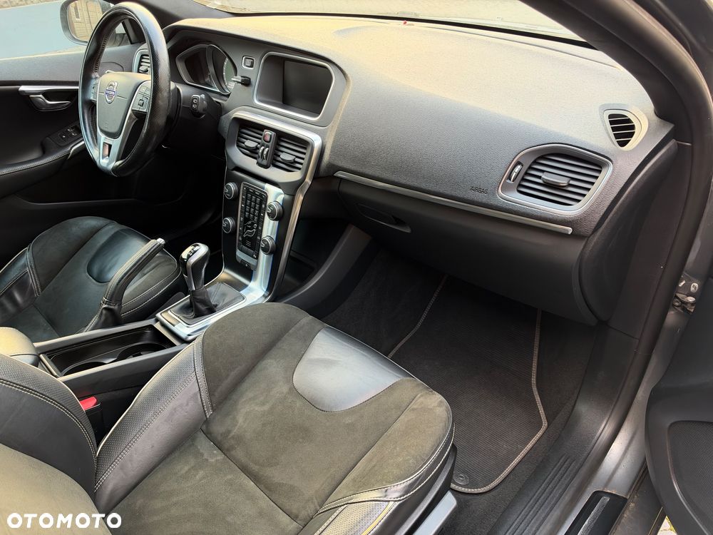 Volvo V40 T3 RDesign - 8