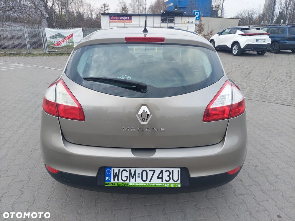 Renault Megane 1.6 16V 110 Paris - 8