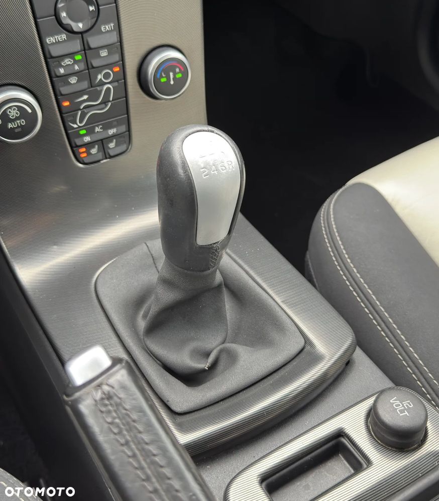 Volvo V50 T5 RDesign - 25