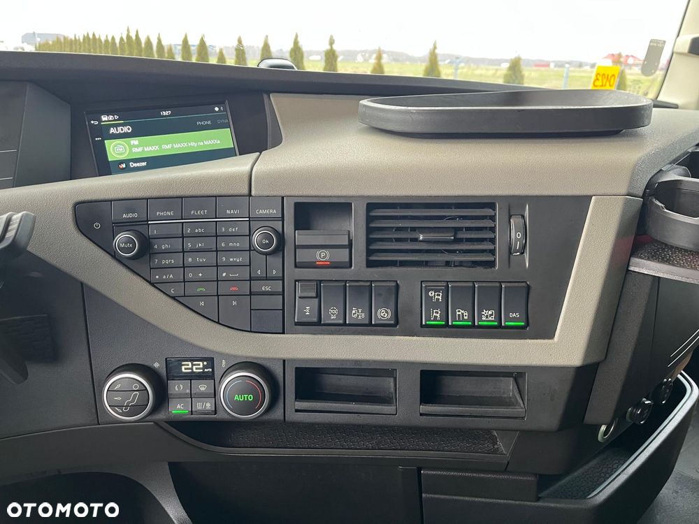 Volvo FH500 / WERSJA LIMITOWANA / FULL SERWIS / XENONY / GLOBETROTTER XL - 25