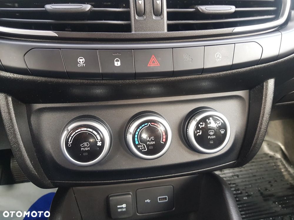 Fiat Tipo 1.0 T3 - 16