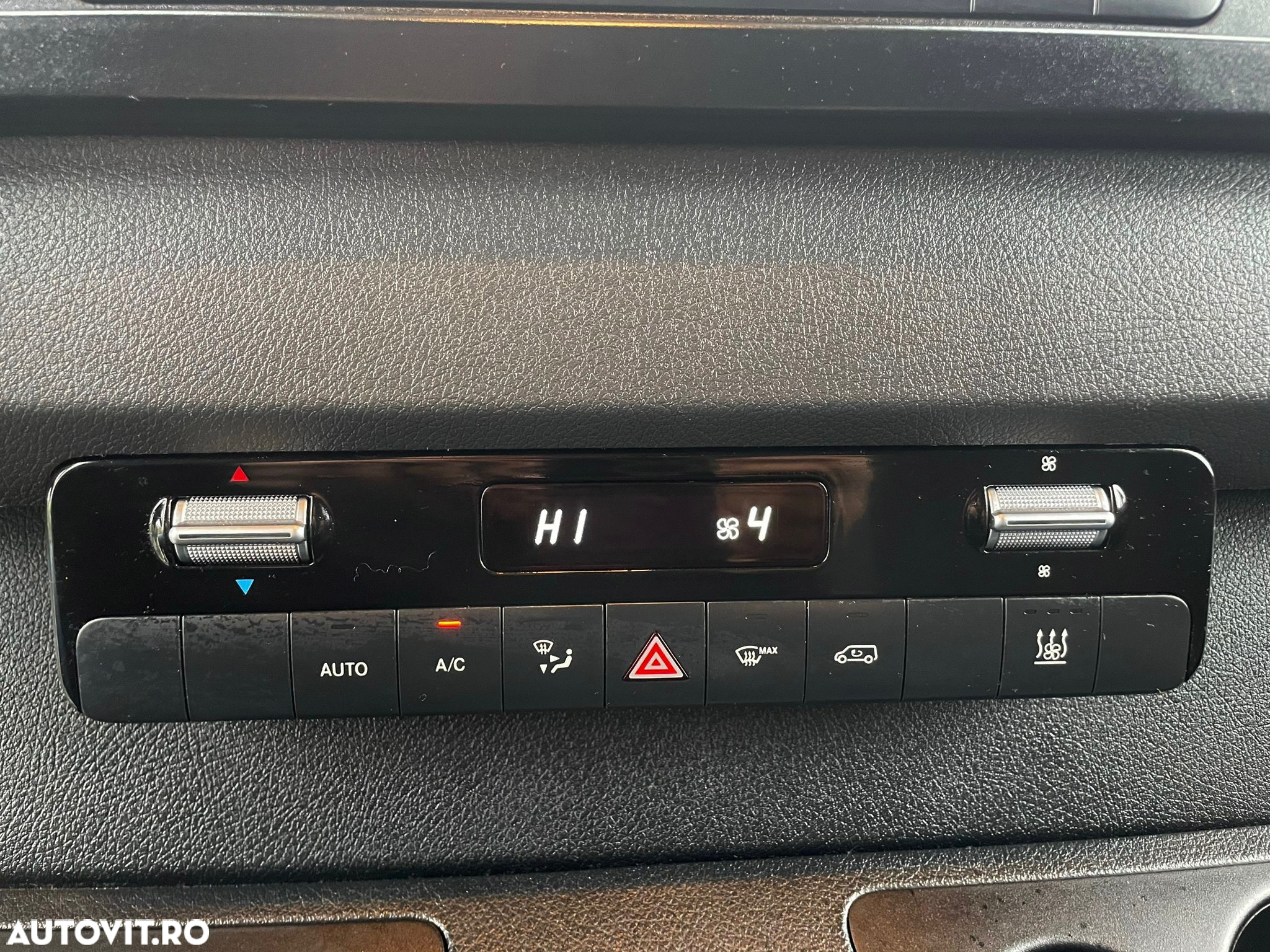 Mercedes-Benz Sprinter 319 CDI 3.0 D AUTOMAT LIFT 8 EUROPALETI - 28