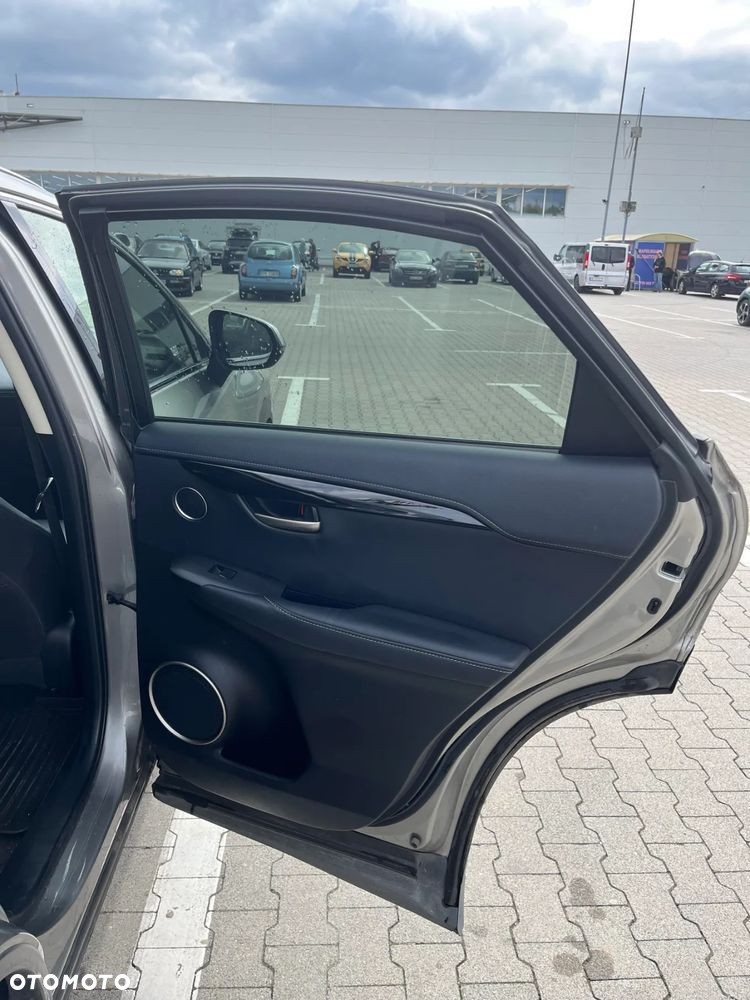 Lexus NX 200t Comfort AWD - 12