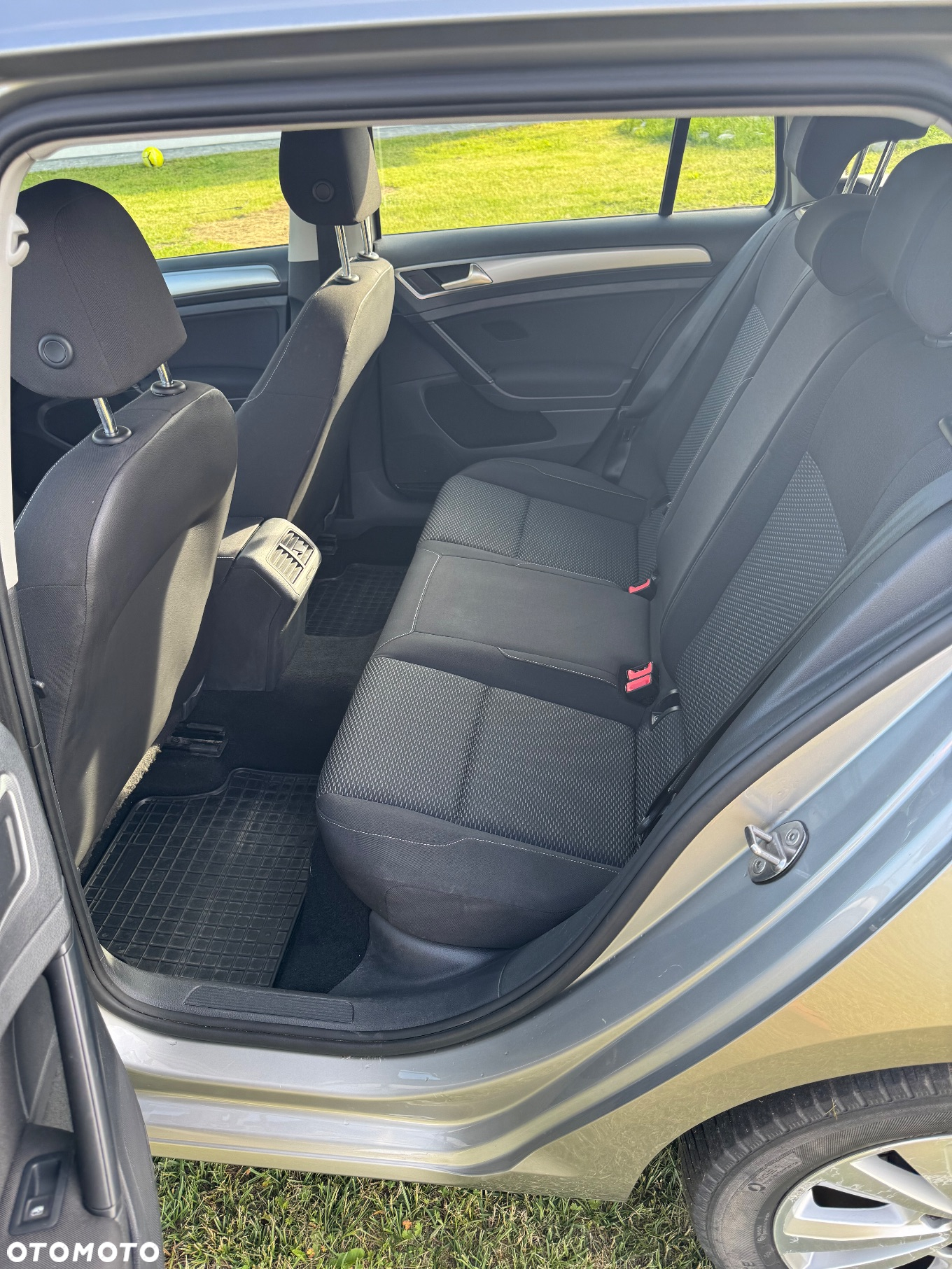Volkswagen Golf VII 1.6 TDI BMT Comfortline - 15