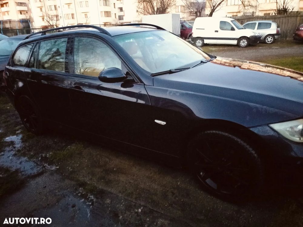 BMW Seria 3 318d Touring - 6