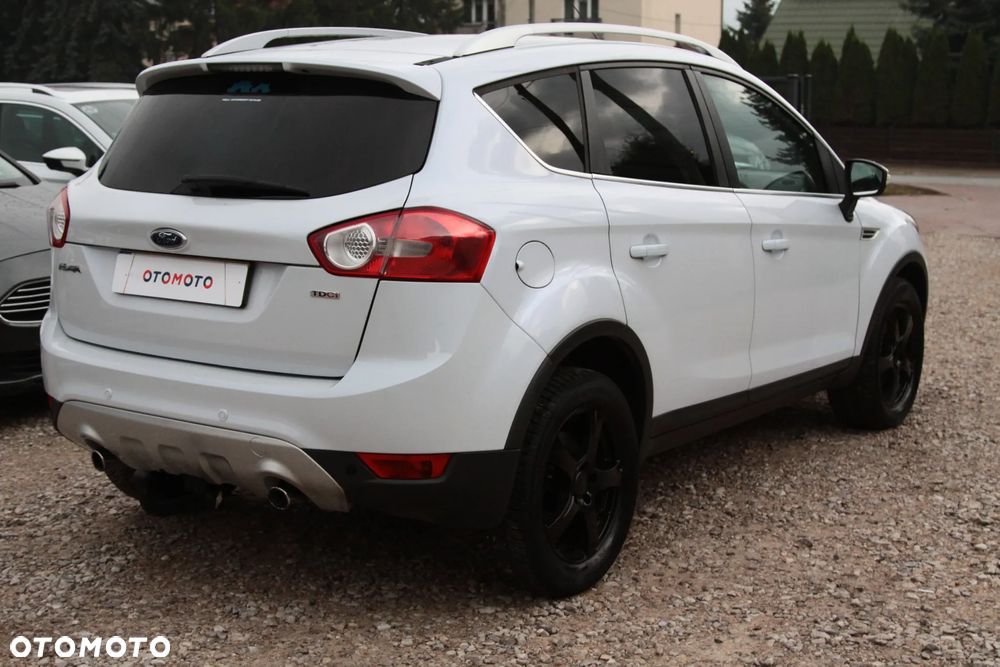 Ford Kuga 2.0 TDCi 4x4 Titanium - 10