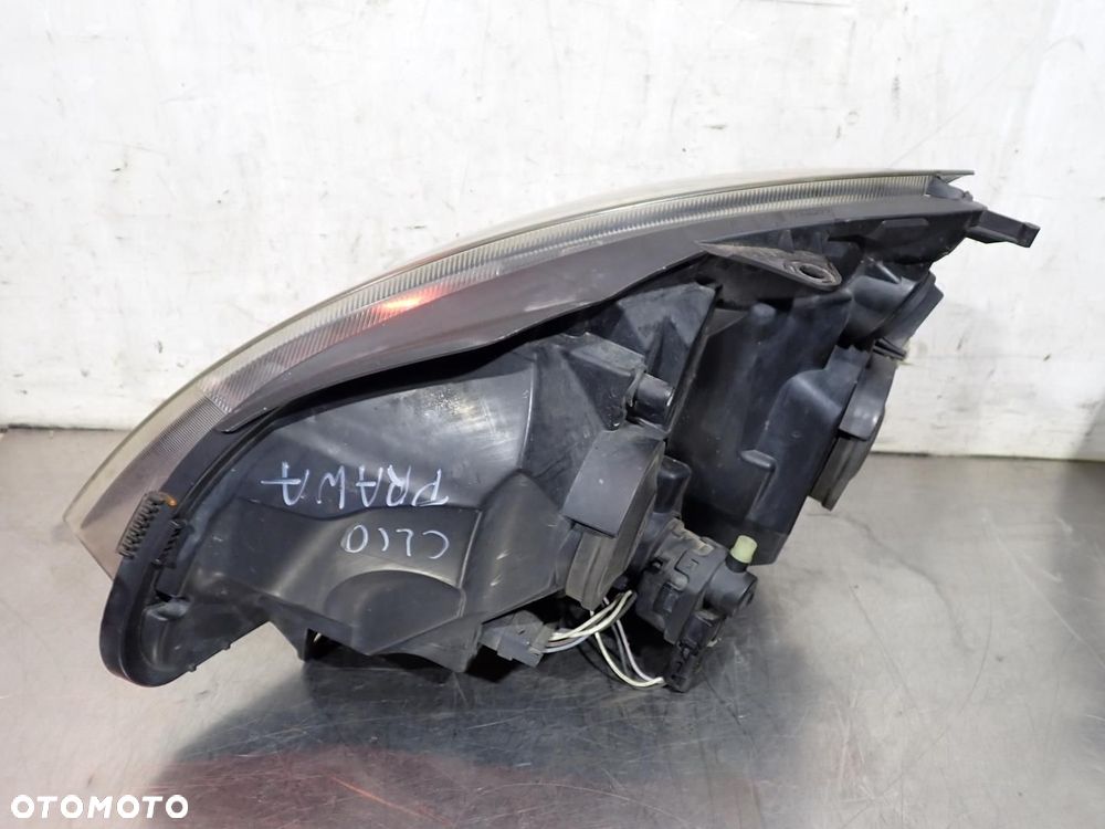 LAMPA PRAWA PRZEDNIA RENAULT CLIO II - 6