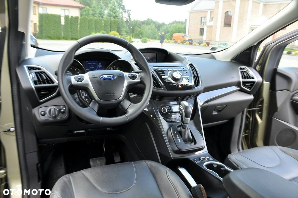 Ford Kuga - 29