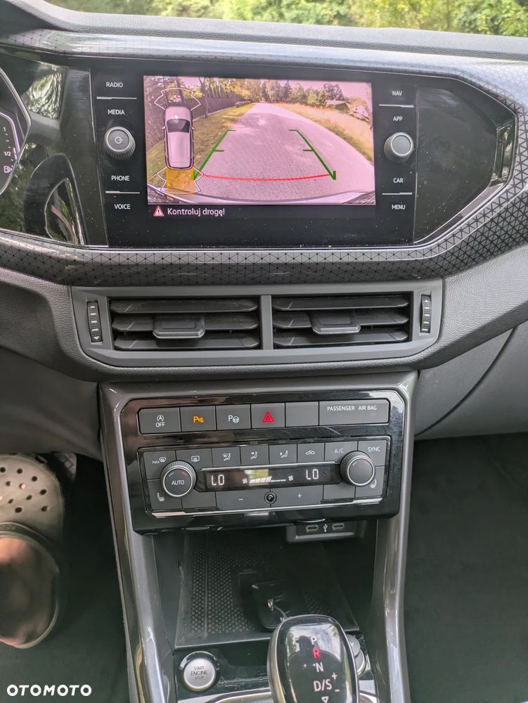 Volkswagen T-Cross - 20