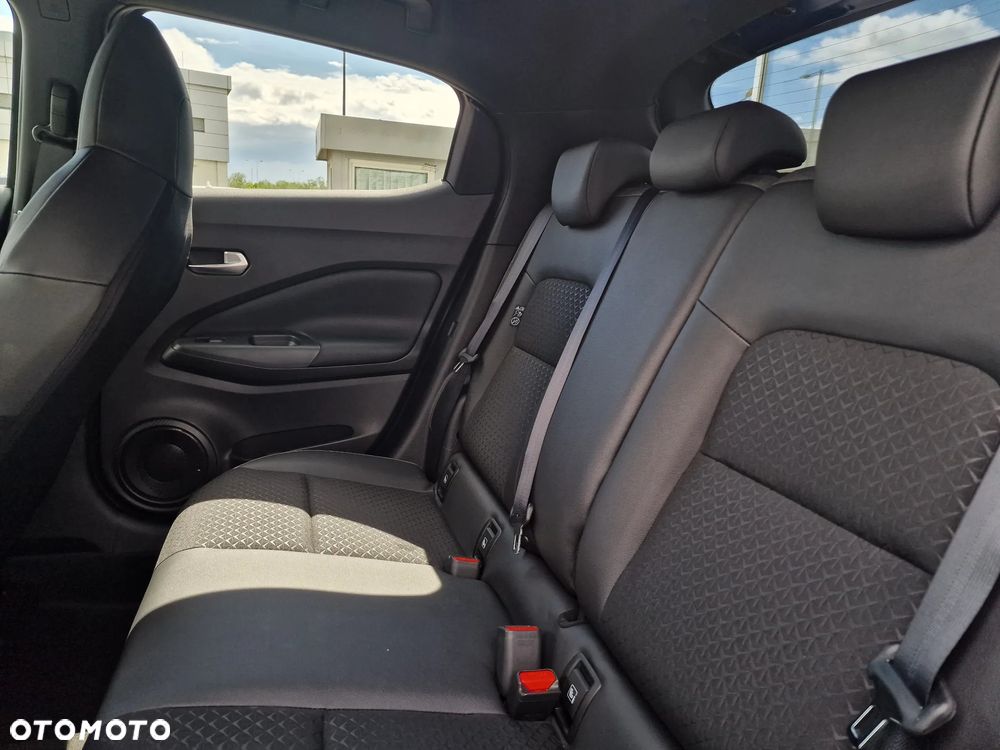 Nissan Juke 1.0 DIG-T N-Connecta DCT - 8