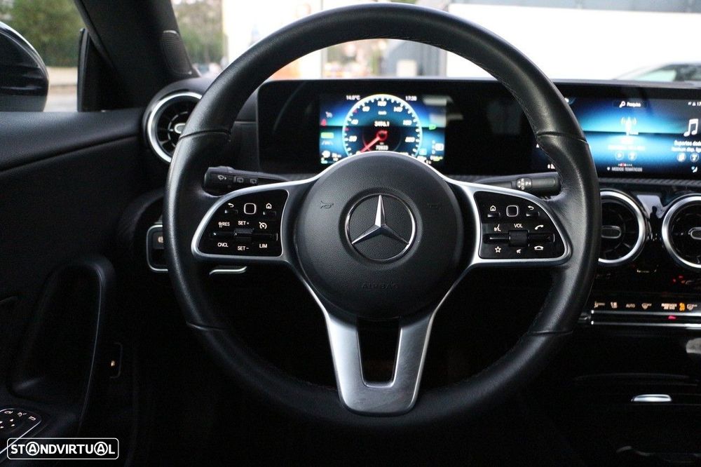 Mercedes-Benz CLA 250 e Shooting Brake Style Plus - 21