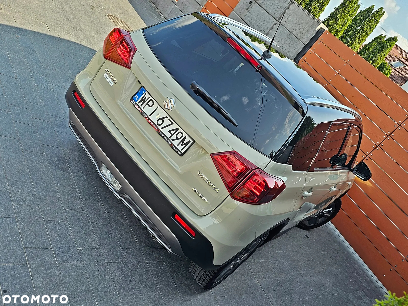 Suzuki Vitara - 11