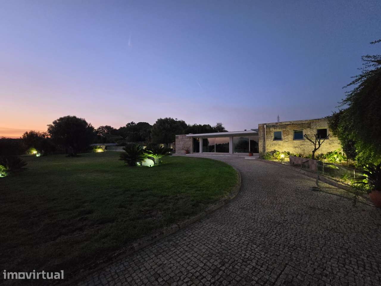 Vende-se moradia de luxo - Grande imagem: 3/60