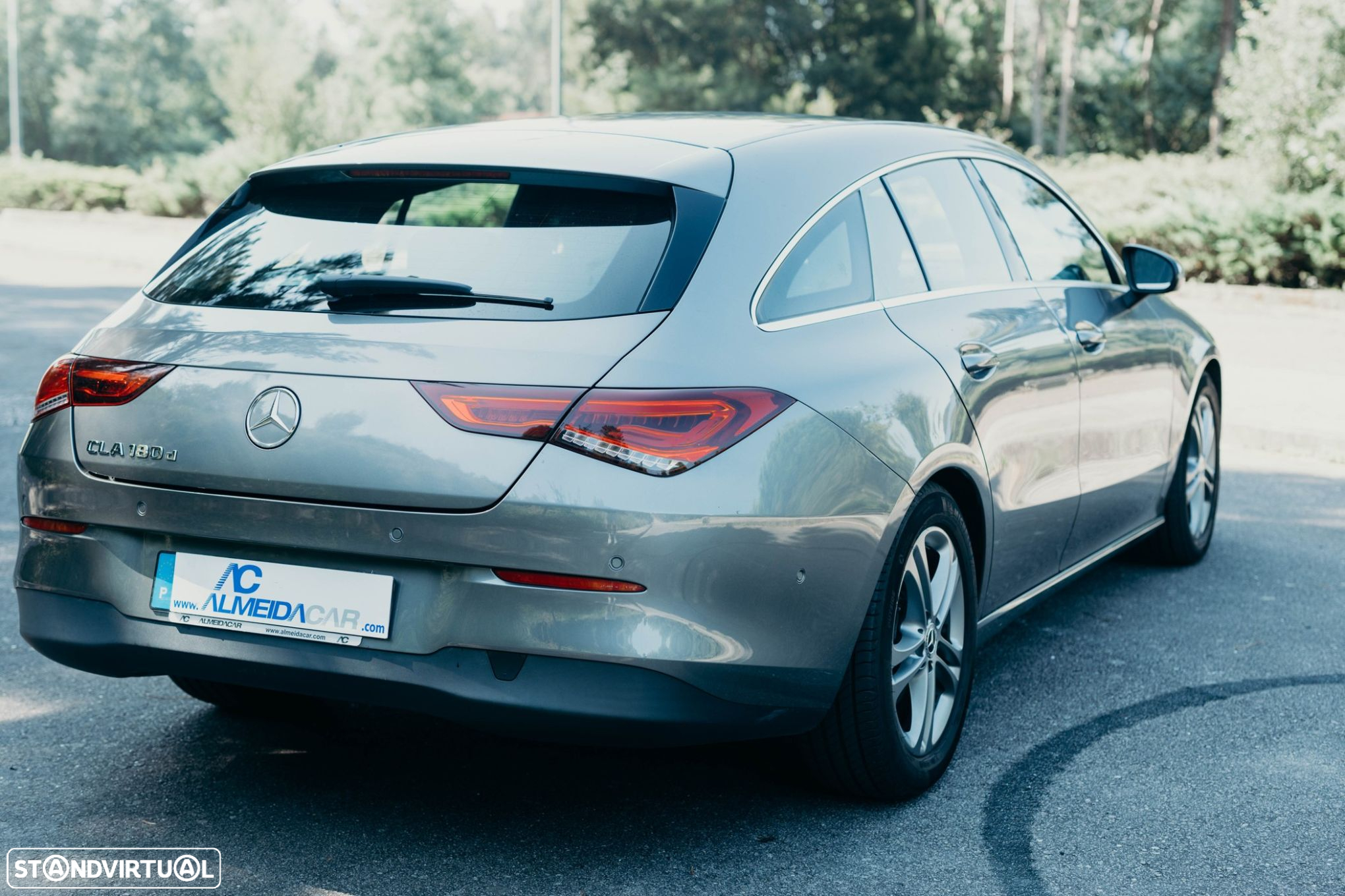 Mercedes-Benz CLA 180 d Shooting Brake Business Solutions Aut. - 25
