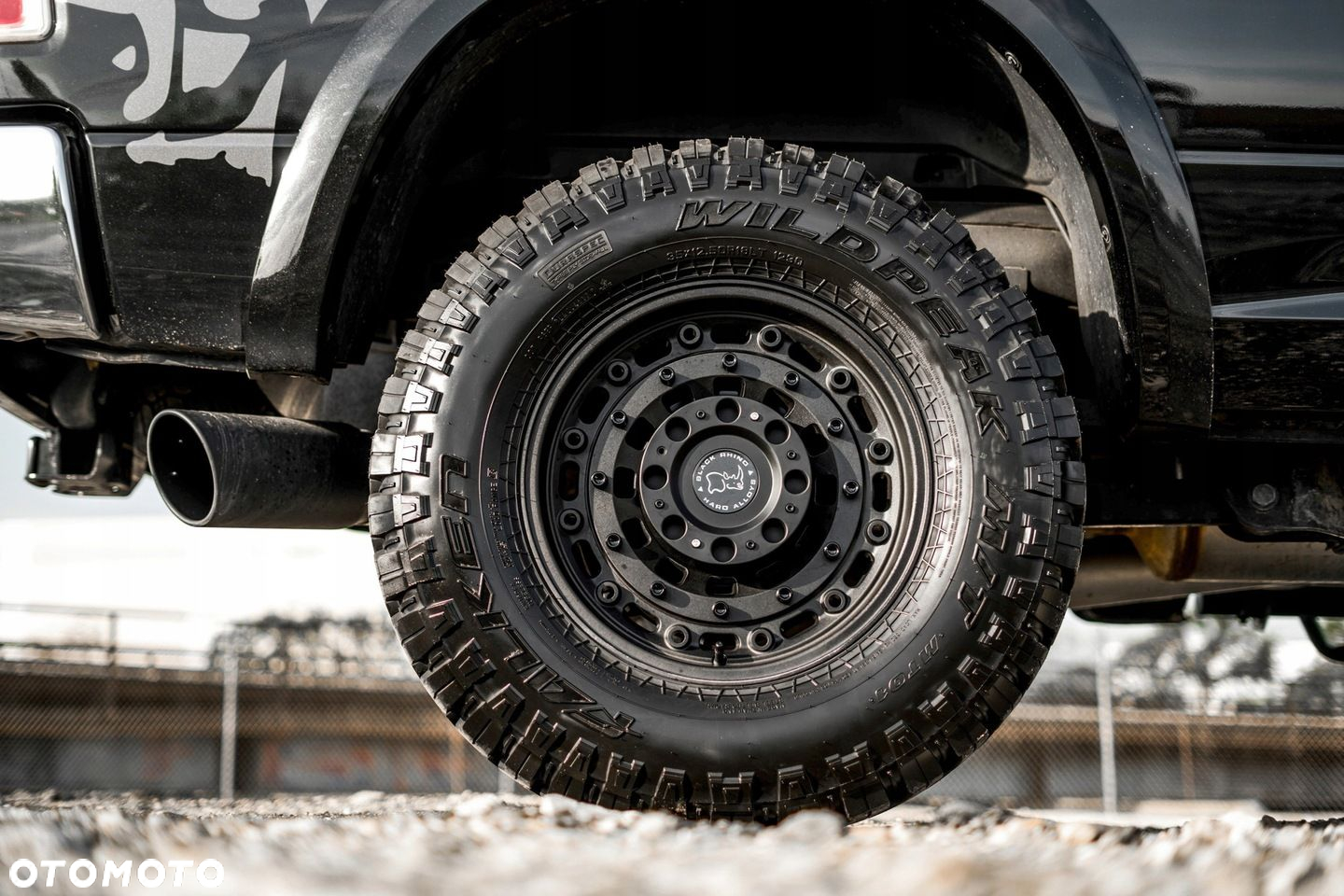 FELGA ALUMINIOWA BLACK RHINO ARSENAL 8x17 6x130 ET38 SPRINTER - 4