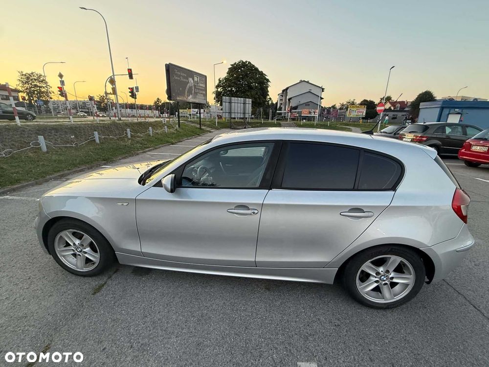 BMW Seria 1 - 1
