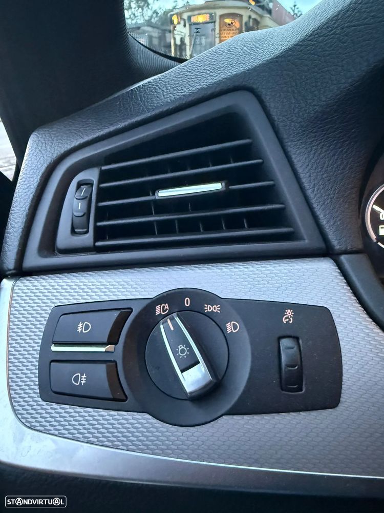 BMW 525 d Pack M Auto - 11