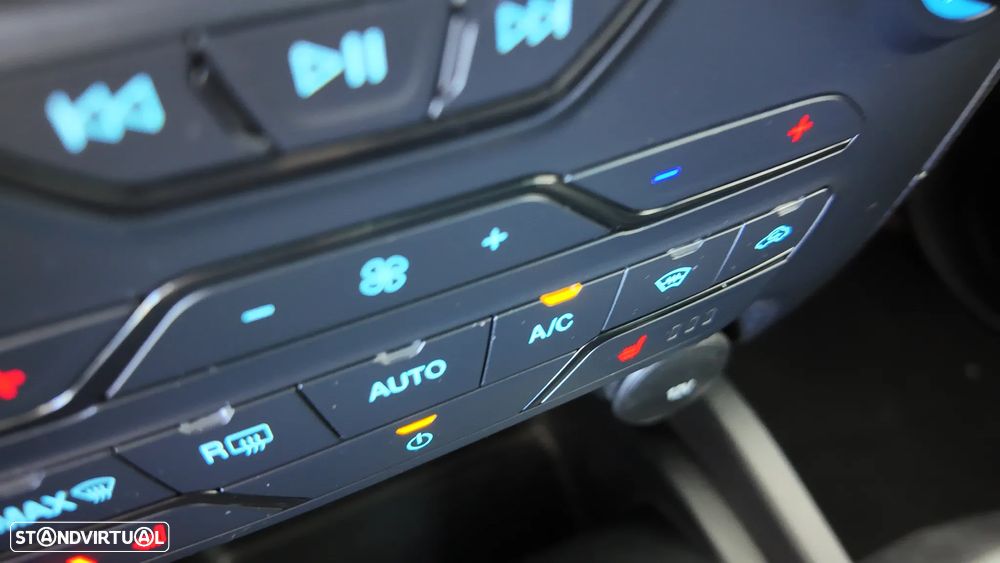 Ford Ranger 2,0 l EcoBlue Auto Raptor - 28