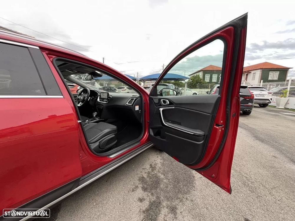 Kia XCeed 1.6 GDi PHEV Drive - 32