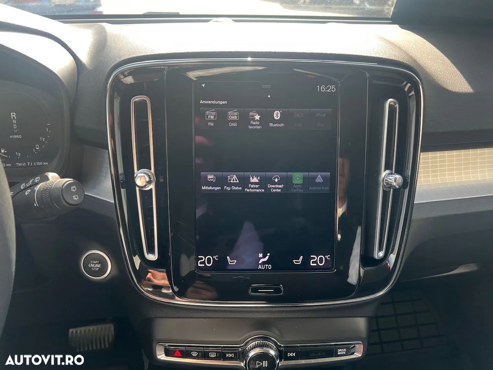 Volvo XC 40 Recharge T4 Twin Engine AT7 Inscription Expression - 10