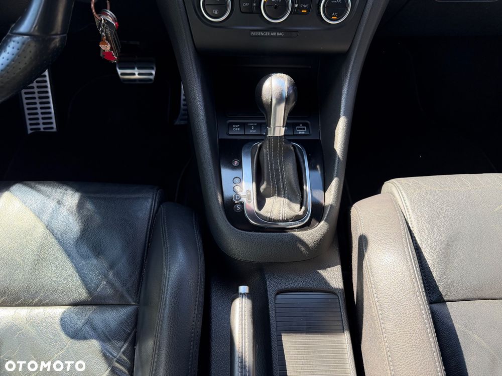 Volkswagen Golf 2.0 TDI DPF DSG GTD - 18