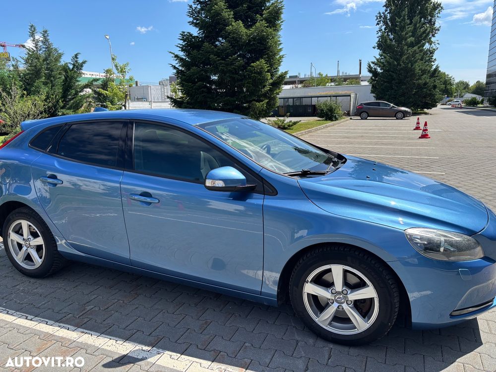 Volvo V40 T4 Powershift Momentum - 20