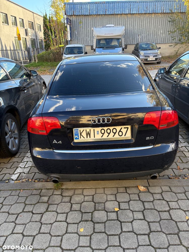 Audi A4 - 4