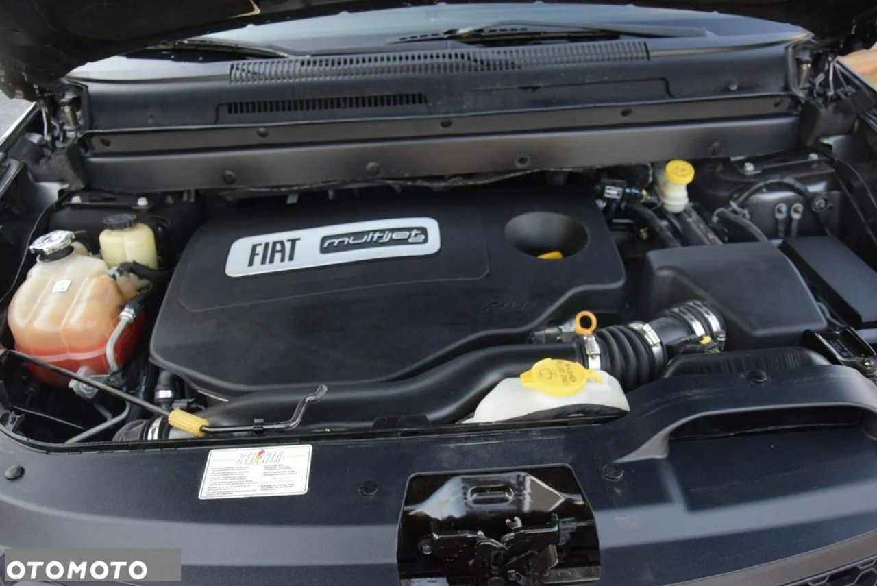 Fiat Freemont 2.0 Multijet 16V DPF Automatik Allrad Black Code - 35