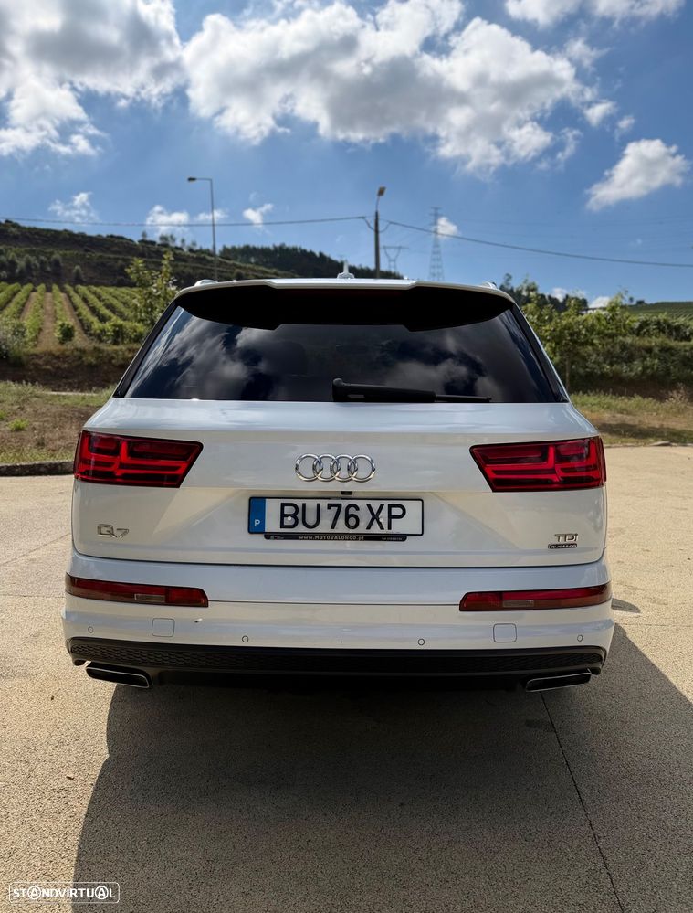 Audi Q7 3.0 TDI quattro S-line Tiptronic - 9