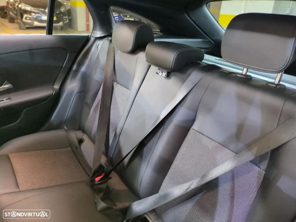 Mercedes-Benz CLA 200 d Shooting Brake Style Plus Aut. - 8