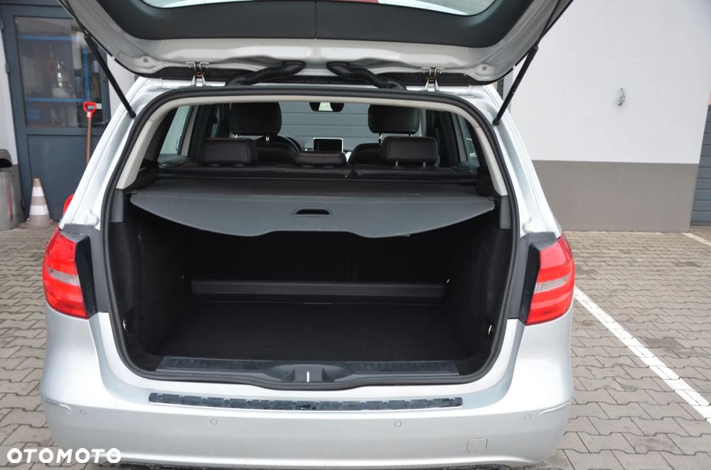 Mercedes-Benz Klasa B - 17