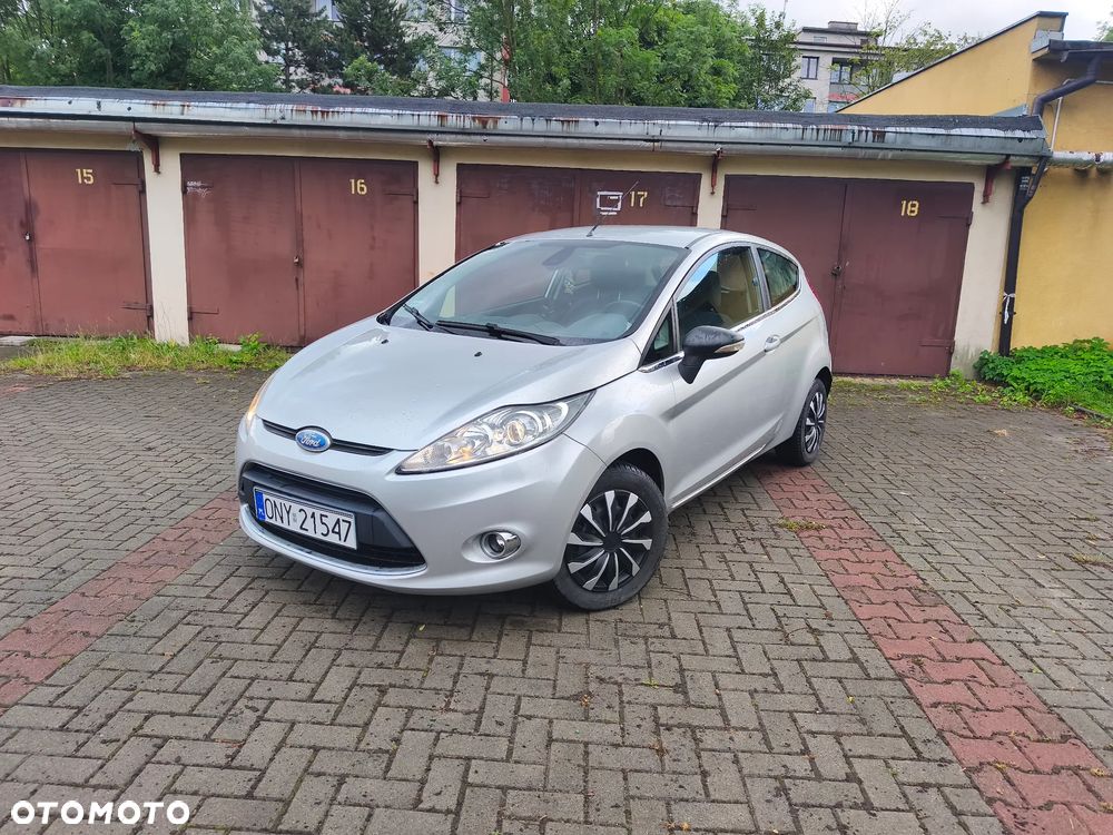 Ford Fiesta 1.6 TDCi DPF Ghia - 1