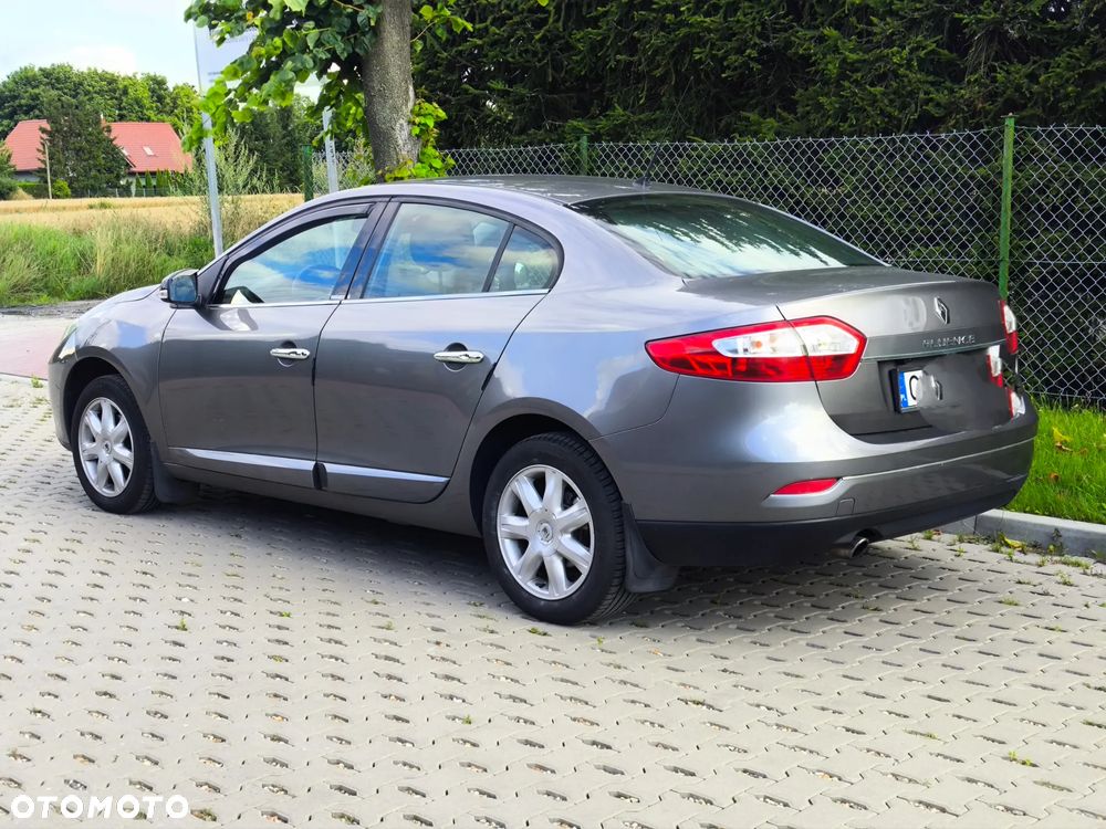 Renault Fluence 1.6 16V Color Edition - 17