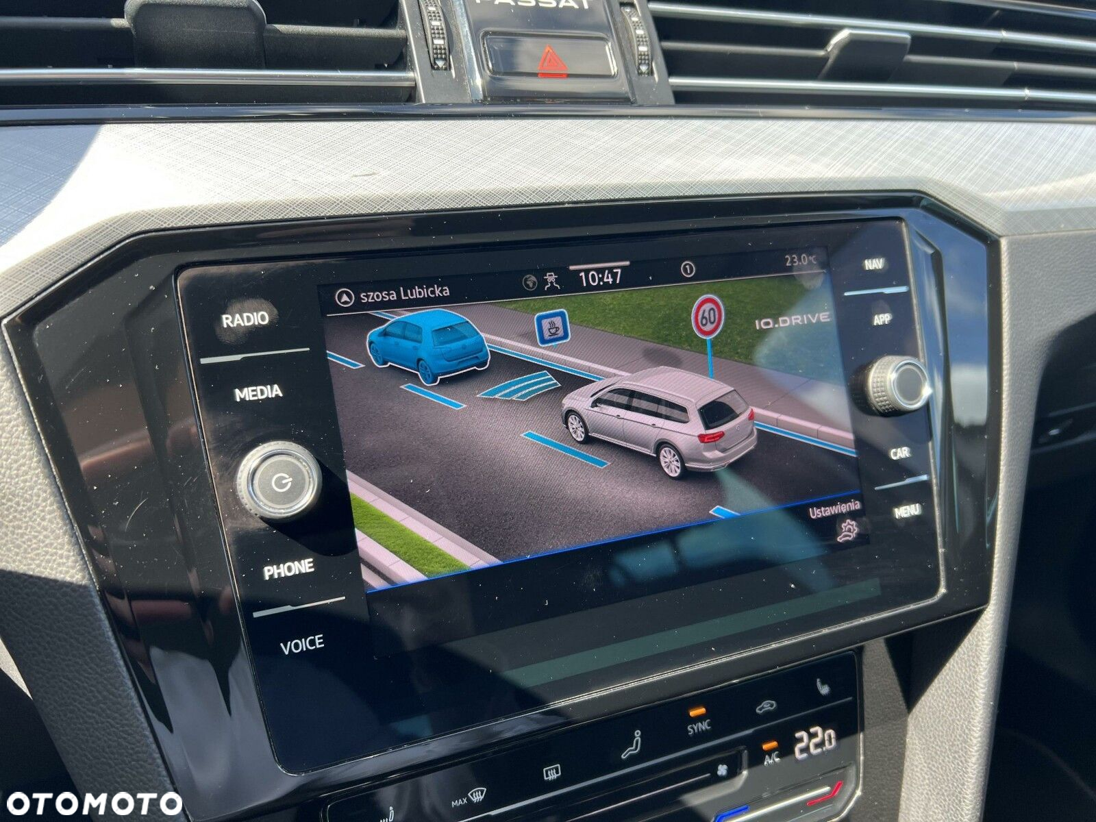 Volkswagen Passat - 28