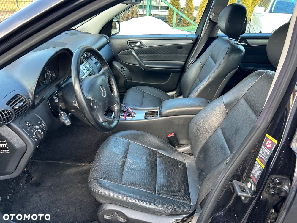 Mercedes-Benz Klasa C 200 Kompressor Automatik Avantgarde Sport Edition - 10