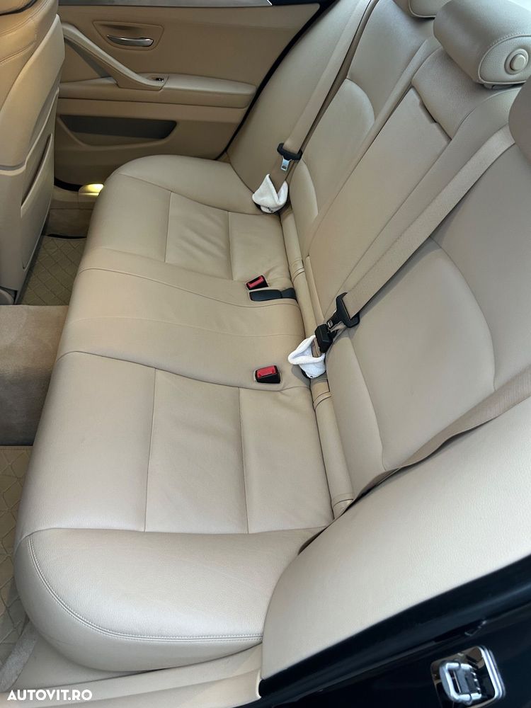 BMW Seria 5 520d - 6