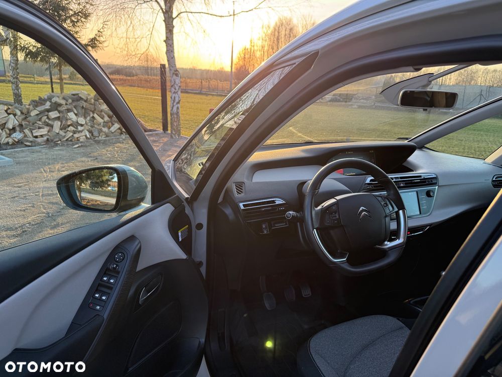 Citroën C4 Grand Picasso 1.6 BlueHDi Shine S&S - 9