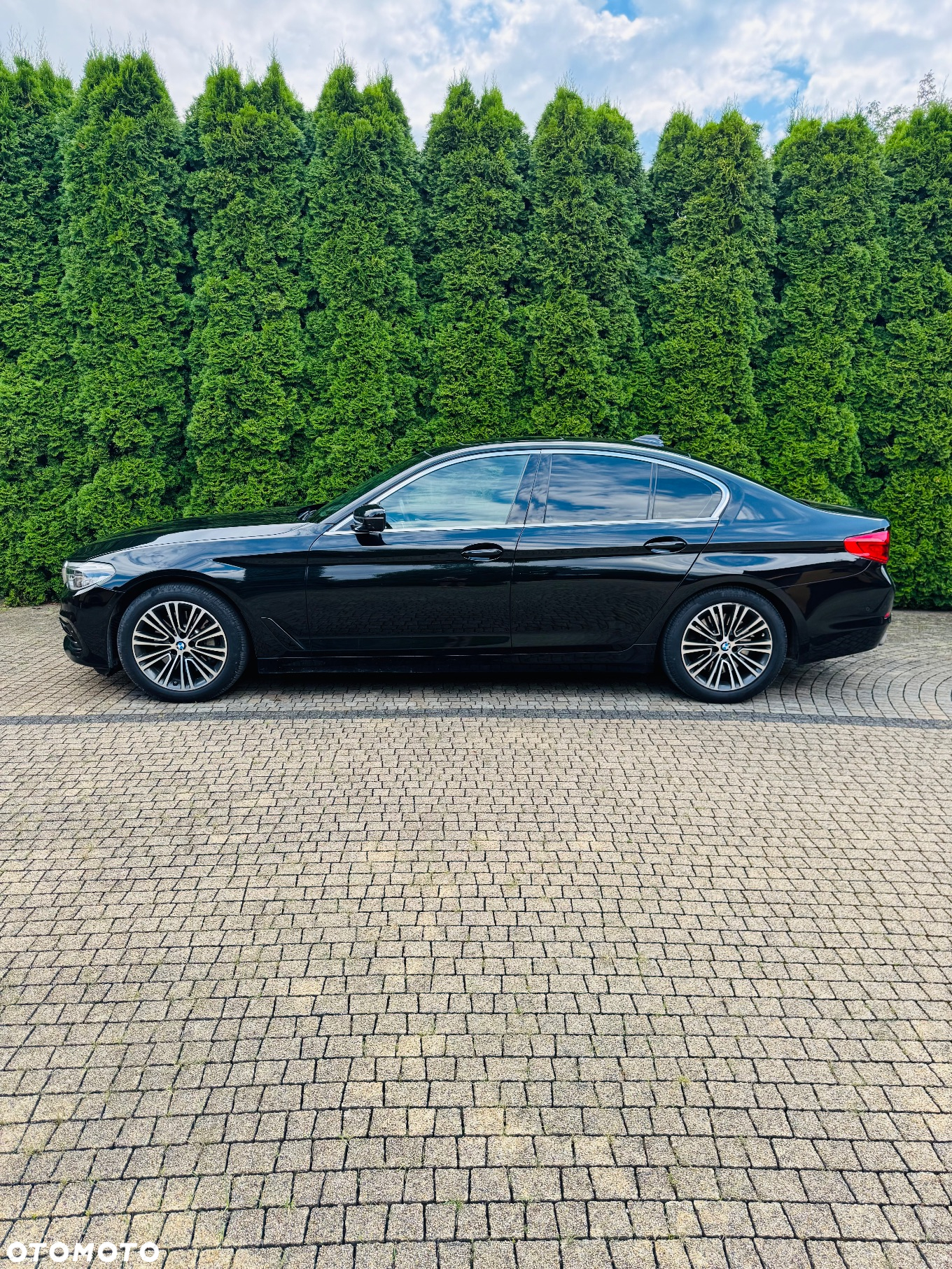 BMW Seria 5 540i xDrive Sport Line sport - 3