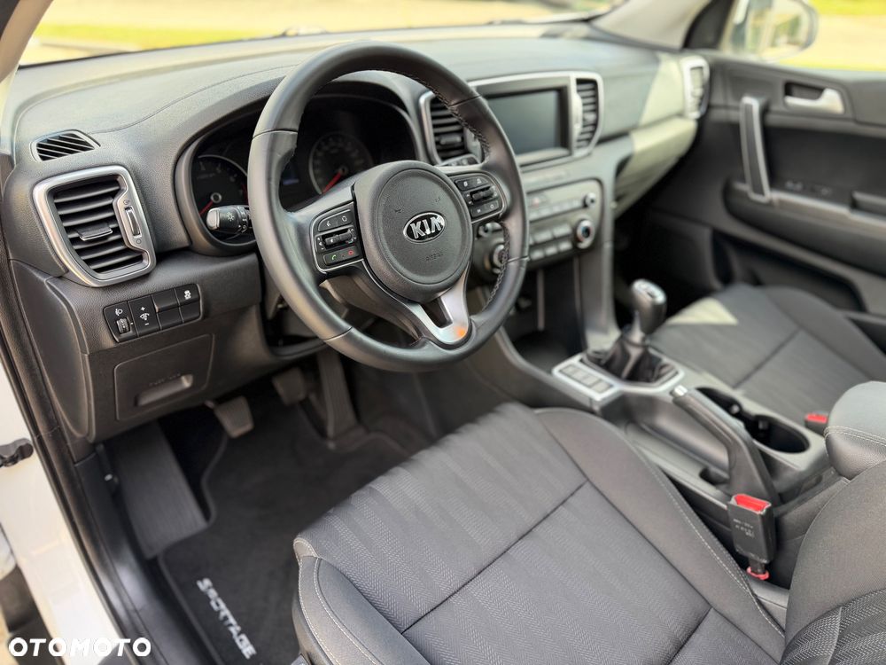 Kia Sportage 1.6 GDI 2WD SPIRIT - 8