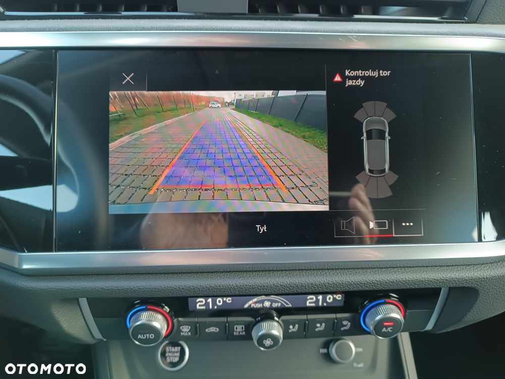 Audi Q3 Sportback - 32