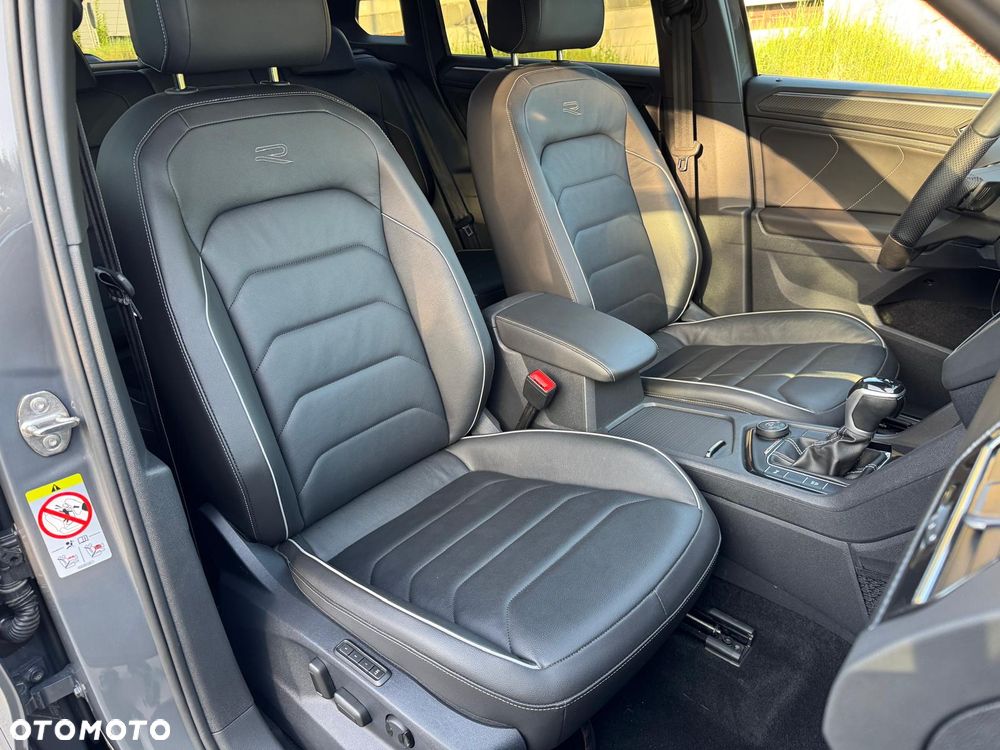 Volkswagen Tiguan 2.0 TDI SCR 4MotION DSG R-Line - 20